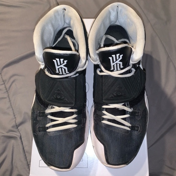 Custom Nike Kyrie 6 - Picture 3 of 6